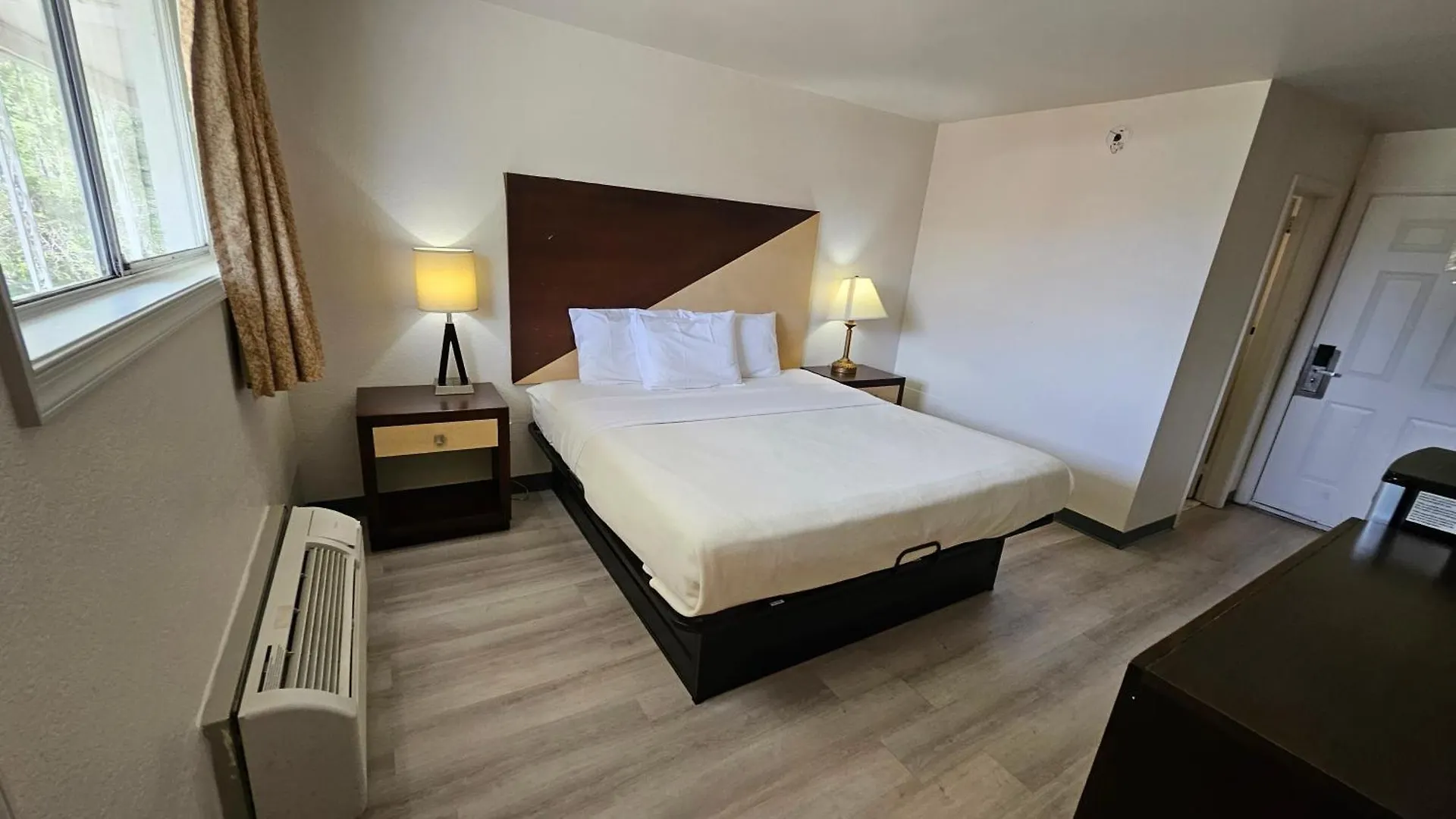 *** Hotel Budget Inn Williamsburg United States