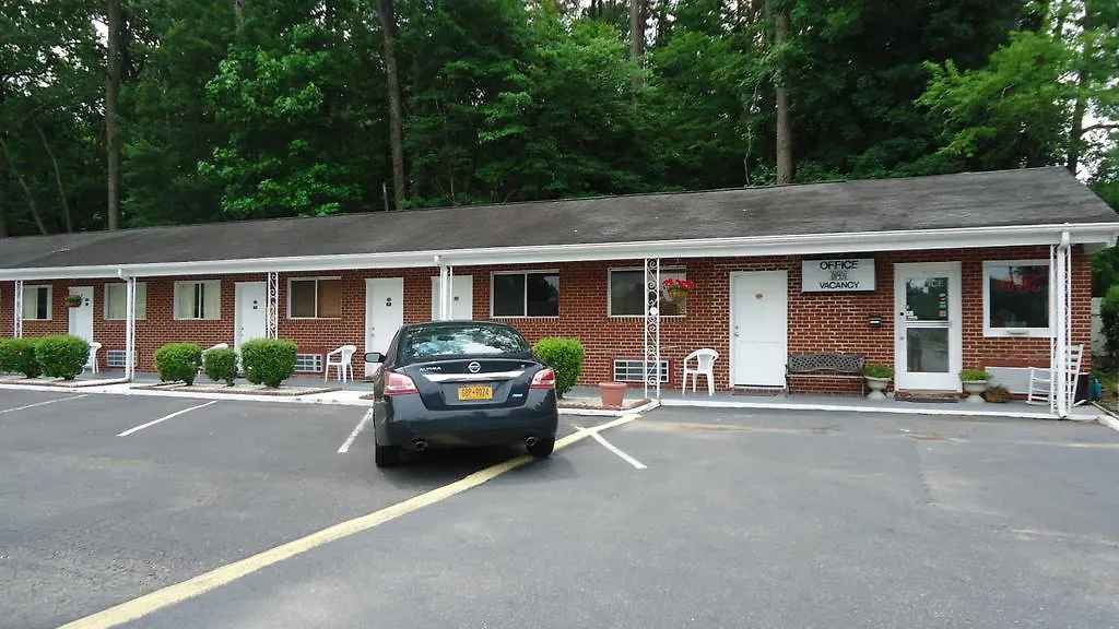 Budget Inn Williamsburg Hotel