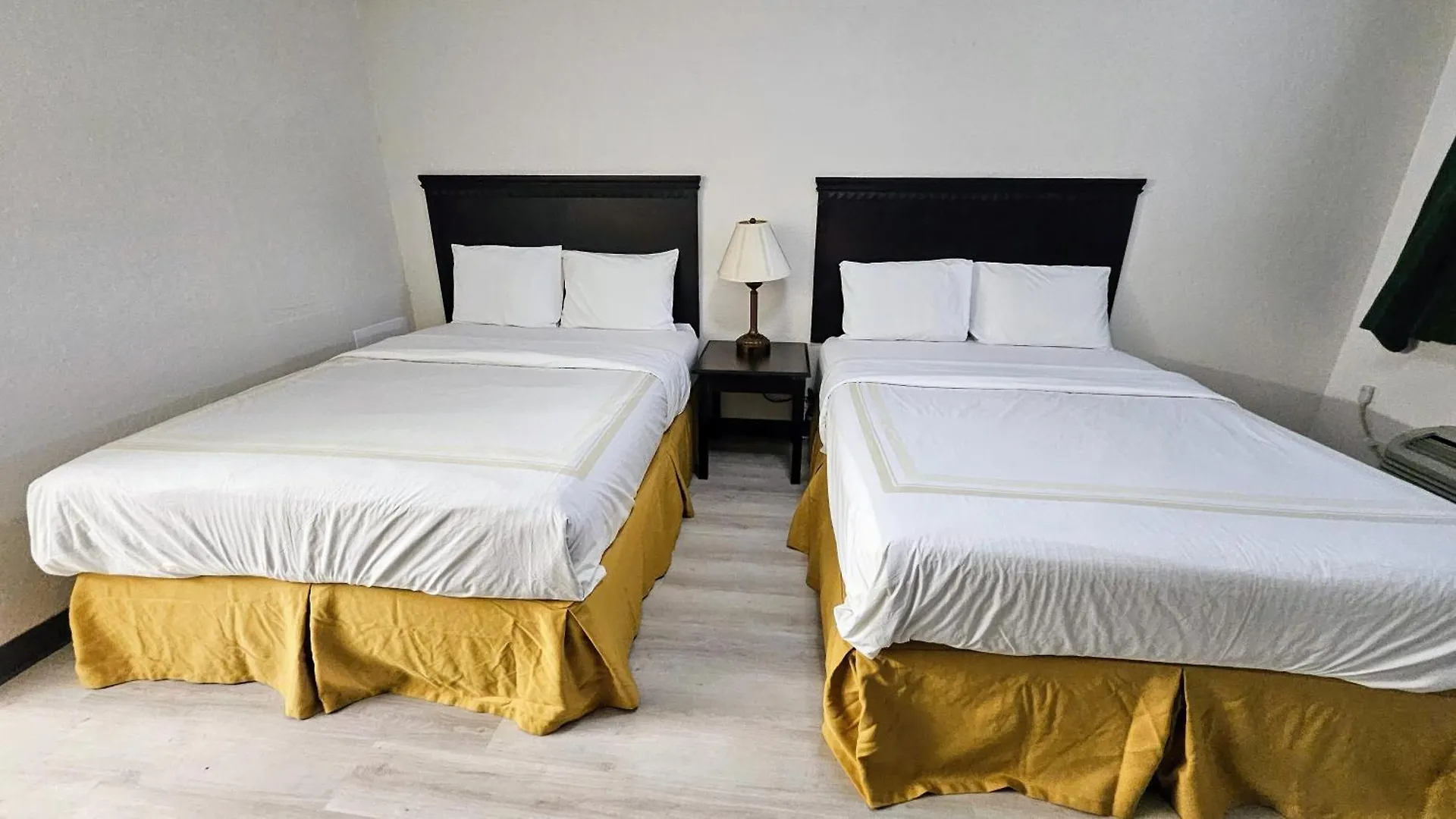 Budget Inn Williamsburg Hotel